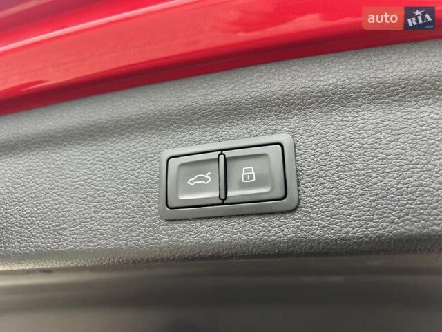 Красный Ауди Ку3, объемом двигателя 2 л и пробегом 226 тыс. км за 19900 $, фото 49 на Automoto.ua