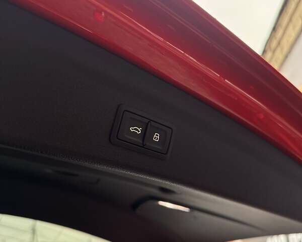 Червоний Ауді Ку3, об'ємом двигуна 1.98 л та пробігом 101 тис. км за 23500 $, фото 32 на Automoto.ua