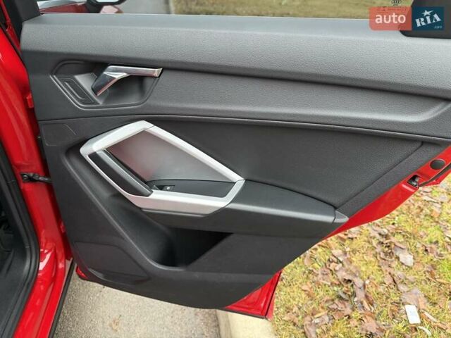 Красный Ауди Ку3, объемом двигателя 1.98 л и пробегом 95 тыс. км за 33700 $, фото 53 на Automoto.ua