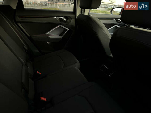 Красный Ауди Ку3, объемом двигателя 1.98 л и пробегом 46 тыс. км за 39900 $, фото 15 на Automoto.ua