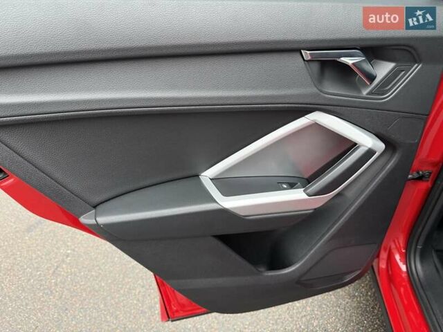 Красный Ауди Ку3, объемом двигателя 1.98 л и пробегом 95 тыс. км за 33700 $, фото 54 на Automoto.ua