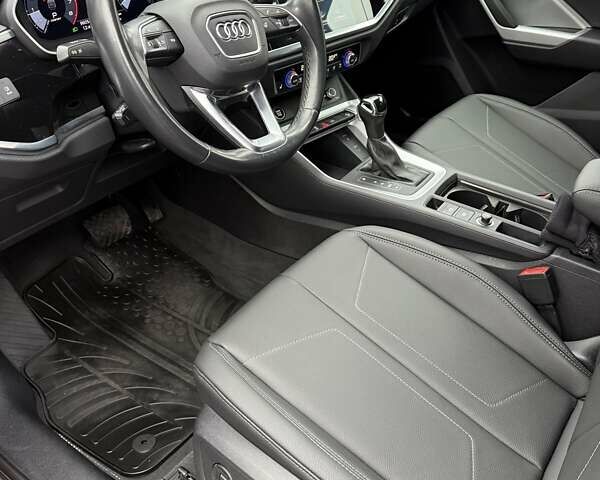 Красный Ауди Ку3, объемом двигателя 1.98 л и пробегом 95 тыс. км за 33700 $, фото 36 на Automoto.ua