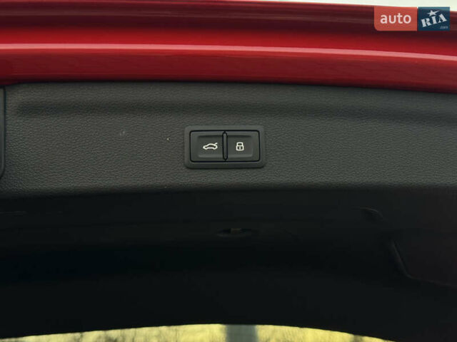 Красный Ауди Ку3, объемом двигателя 1.98 л и пробегом 46 тыс. км за 39900 $, фото 9 на Automoto.ua