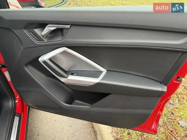 Красный Ауди Ку3, объемом двигателя 1.98 л и пробегом 95 тыс. км за 33700 $, фото 52 на Automoto.ua