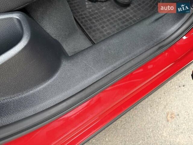 Красный Ауди Ку3, объемом двигателя 1.98 л и пробегом 95 тыс. км за 33700 $, фото 57 на Automoto.ua