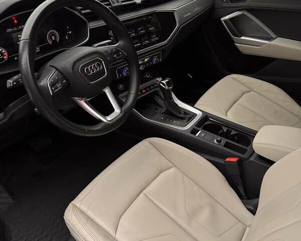 Червоний Ауді Ку3, об'ємом двигуна 1.98 л та пробігом 101 тис. км за 23500 $, фото 29 на Automoto.ua