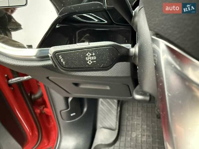 Красный Ауди Ку3, объемом двигателя 1.98 л и пробегом 95 тыс. км за 33700 $, фото 44 на Automoto.ua