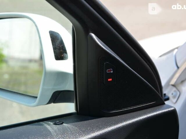 Ауди Ку3, объемом двигателя 2 л и пробегом 157 тыс. км за 19999 $, фото 23 на Automoto.ua