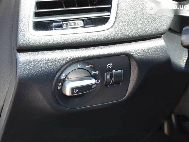 Ауди Ку3, объемом двигателя 2 л и пробегом 157 тыс. км за 19999 $, фото 24 на Automoto.ua