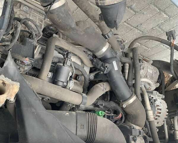 Ауди Ку3, объемом двигателя 2 л и пробегом 168 тыс. км за 12700 $, фото 8 на Automoto.ua