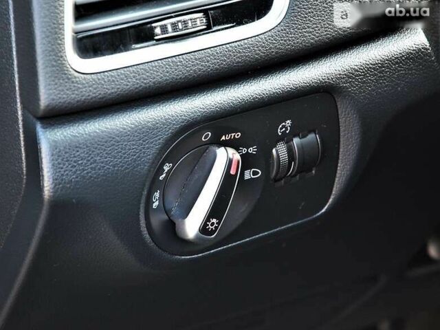 Ауді Ку3, об'ємом двигуна 2 л та пробігом 132 тис. км за 22499 $, фото 12 на Automoto.ua