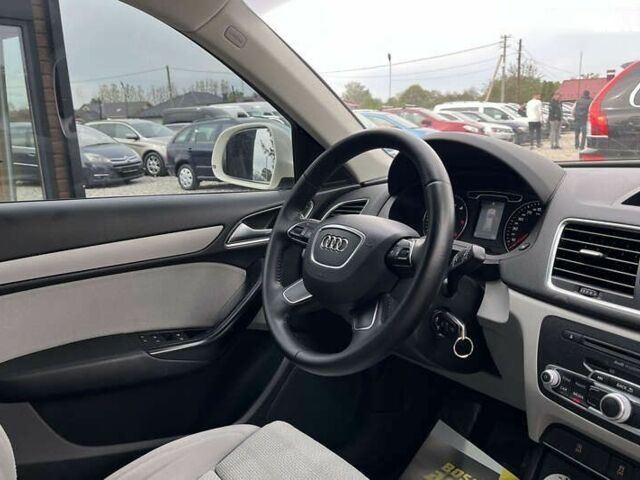 Ауді Ку3, об'ємом двигуна 2 л та пробігом 223 тис. км за 15900 $, фото 25 на Automoto.ua