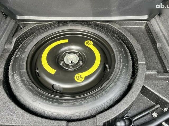 Ауді Ку3, об'ємом двигуна 2 л та пробігом 223 тис. км за 15900 $, фото 21 на Automoto.ua