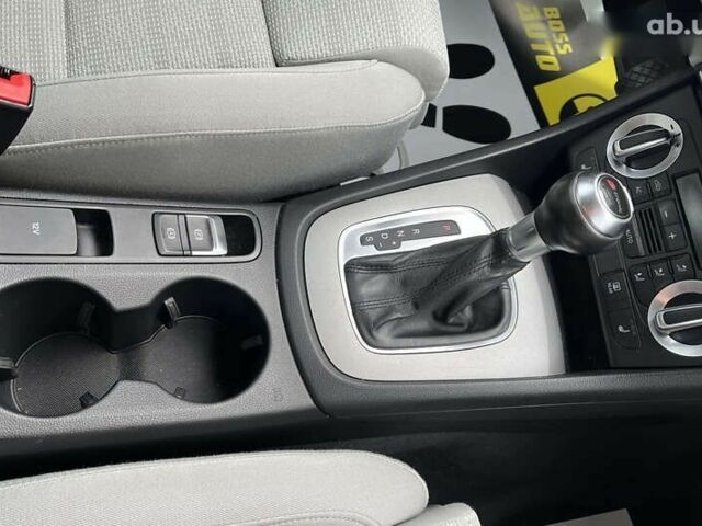 Ауді Ку3, об'ємом двигуна 2 л та пробігом 223 тис. км за 15900 $, фото 27 на Automoto.ua