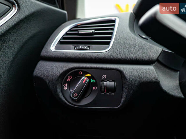 Ауди Ку3, объемом двигателя 2 л и пробегом 160 тыс. км за 15459 $, фото 13 на Automoto.ua