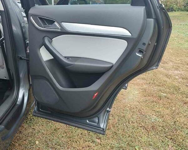 Ауди Ку3, объемом двигателя 2 л и пробегом 158 тыс. км за 16000 $, фото 14 на Automoto.ua