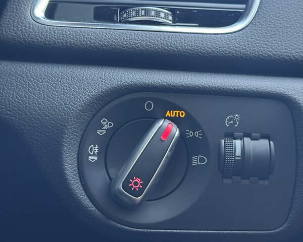 Ауді Ку3, об'ємом двигуна 2 л та пробігом 150 тис. км за 16500 $, фото 29 на Automoto.ua