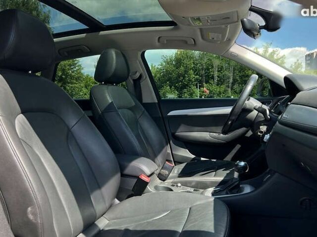 Ауди Ку3, объемом двигателя 2 л и пробегом 143 тыс. км за 15700 $, фото 8 на Automoto.ua