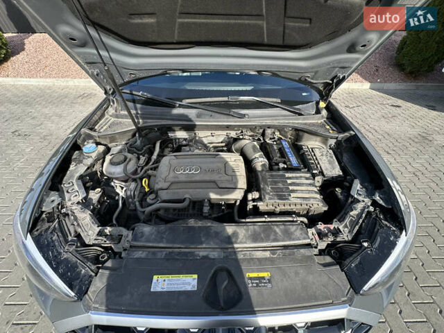 Ауди Ку3, объемом двигателя 2 л и пробегом 131 тыс. км за 22700 $, фото 25 на Automoto.ua