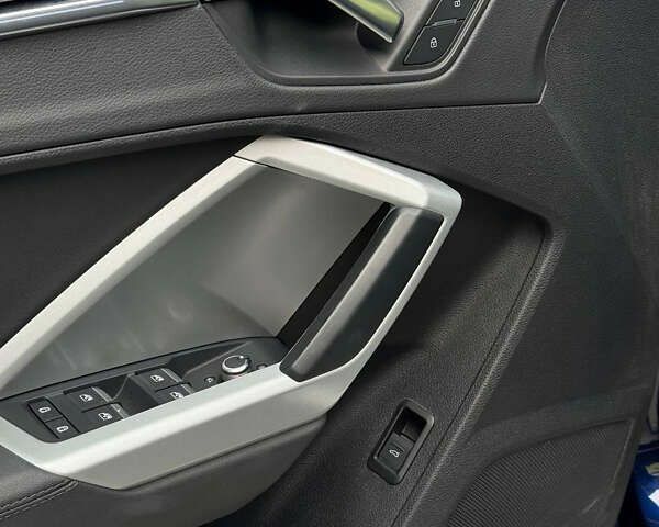 Ауди Ку3, объемом двигателя 2 л и пробегом 156 тыс. км за 24700 $, фото 6 на Automoto.ua