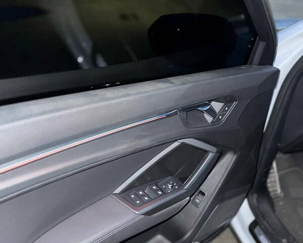 Ауди Ку3, объемом двигателя 1.98 л и пробегом 23 тыс. км за 38000 $, фото 18 на Automoto.ua