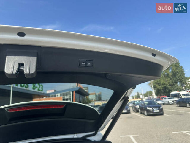 Ауди Ку3, объемом двигателя 1.98 л и пробегом 35 тыс. км за 31900 $, фото 22 на Automoto.ua