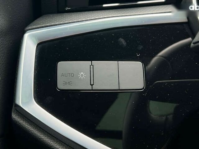 Ауди Ку3, объемом двигателя 2 л и пробегом 42 тыс. км за 27800 $, фото 18 на Automoto.ua