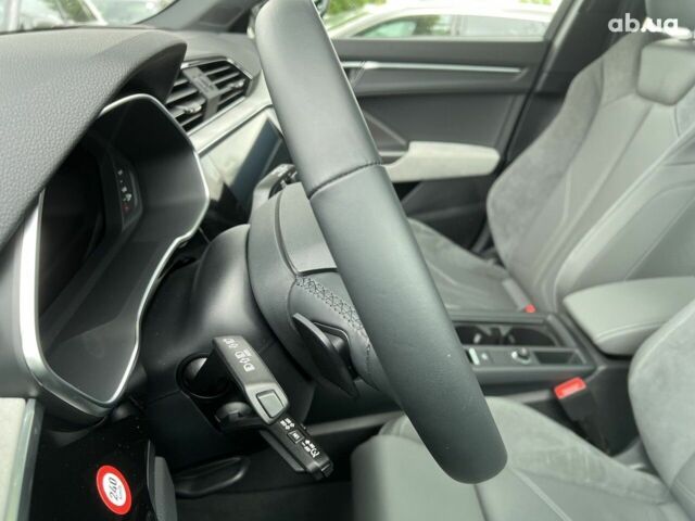 Ауди Ку3, объемом двигателя 2 л и пробегом 1 тыс. км за 57383 $, фото 12 на Automoto.ua