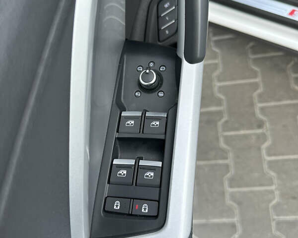 Ауди Ку3, объемом двигателя 1.98 л и пробегом 28 тыс. км за 34700 $, фото 14 на Automoto.ua