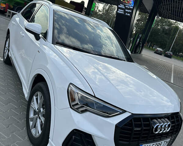 Ауди Ку3, объемом двигателя 1.98 л и пробегом 28 тыс. км за 34700 $, фото 4 на Automoto.ua