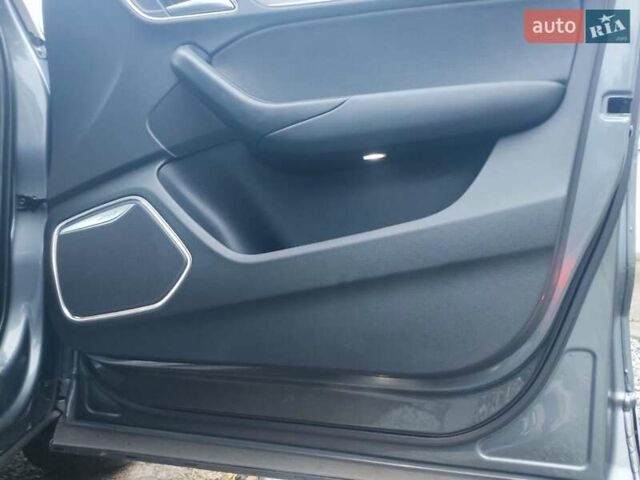Сірий Ауді Ку3, об'ємом двигуна 2 л та пробігом 179 тис. км за 21500 $, фото 2 на Automoto.ua
