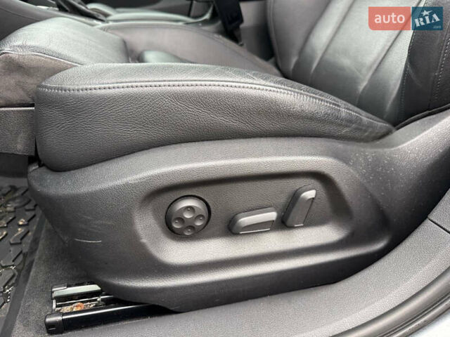 Серый Ауди Ку3, объемом двигателя 1.98 л и пробегом 119 тыс. км за 15300 $, фото 20 на Automoto.ua