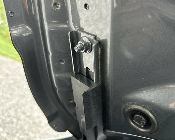 Сірий Ауді Ку3, об'ємом двигуна 1.98 л та пробігом 220 тис. км за 14900 $, фото 54 на Automoto.ua