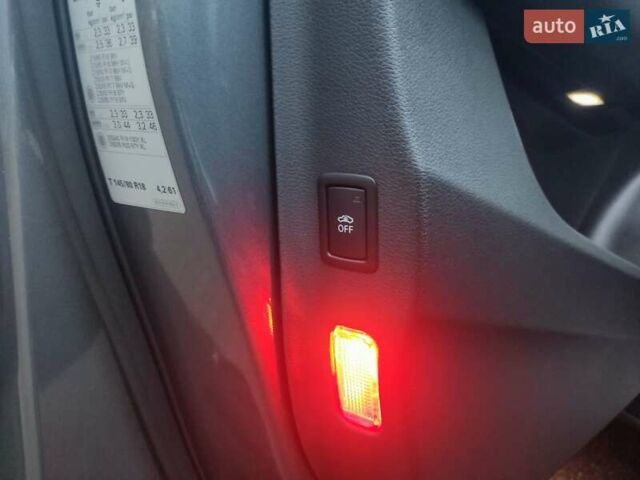 Сірий Ауді Ку3, об'ємом двигуна 2 л та пробігом 179 тис. км за 21500 $, фото 70 на Automoto.ua