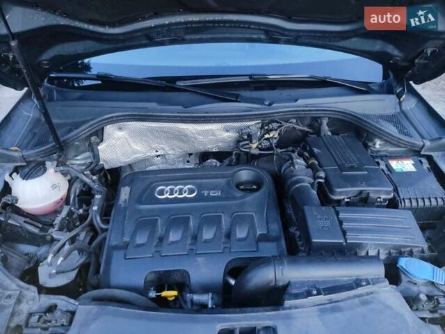 Сірий Ауді Ку3, об'ємом двигуна 2 л та пробігом 179 тис. км за 21500 $, фото 42 на Automoto.ua