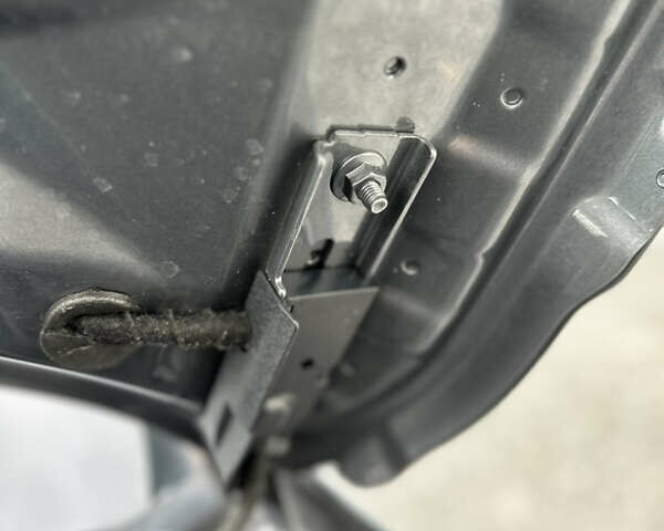 Сірий Ауді Ку3, об'ємом двигуна 1.98 л та пробігом 220 тис. км за 14900 $, фото 56 на Automoto.ua