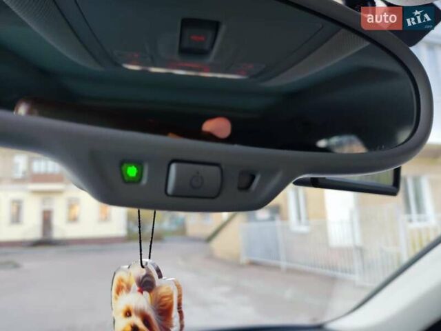 Сірий Ауді Ку3, об'ємом двигуна 2 л та пробігом 179 тис. км за 21500 $, фото 20 на Automoto.ua