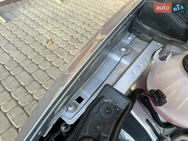 Серый Ауди Ку3, объемом двигателя 2 л и пробегом 190 тыс. км за 13950 $, фото 30 на Automoto.ua