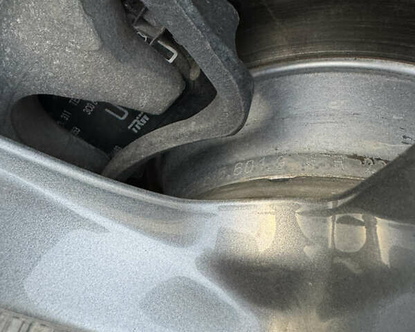 Серый Ауди Ку3, объемом двигателя 2 л и пробегом 190 тыс. км за 13950 $, фото 38 на Automoto.ua