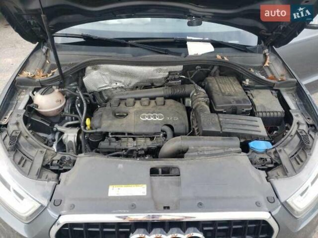 Сірий Ауді Ку3, об'ємом двигуна 2 л та пробігом 98 тис. км за 10500 $, фото 12 на Automoto.ua