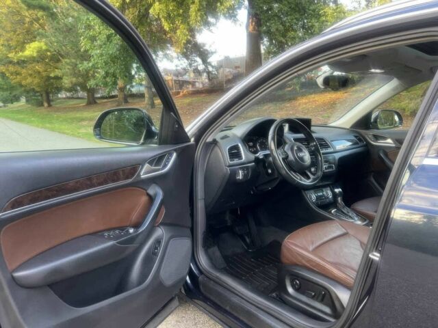 Ауді Ку3 2015 у Кропивницькому (Кіровограді) на Automoto.ua Сірий Ауді Ку3, об'ємом двигуна 2 л та пробігом 80 тис. км за 3850 $, фото 8 на Automoto.ua