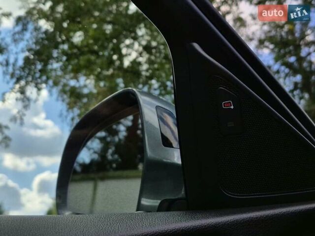 Сірий Ауді Ку3, об'ємом двигуна 2 л та пробігом 251 тис. км за 15500 $, фото 17 на Automoto.ua