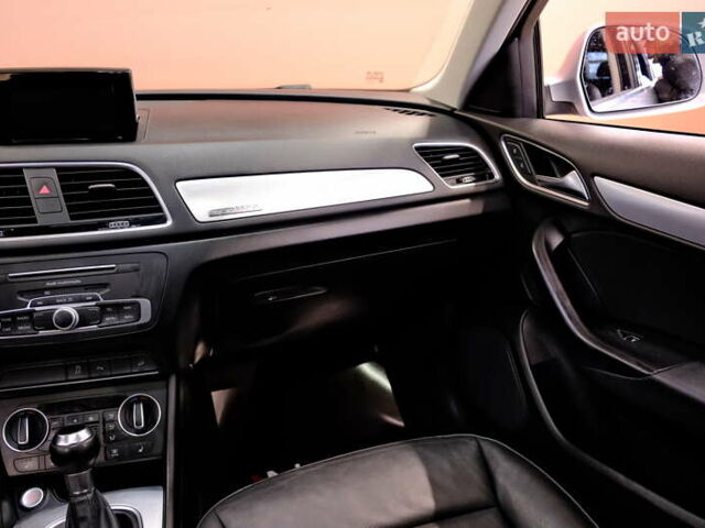 Серый Ауди Ку3, объемом двигателя 2 л и пробегом 128 тыс. км за 13900 $, фото 45 на Automoto.ua