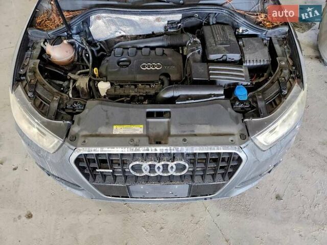 Серый Ауди Ку3, объемом двигателя 1.98 л и пробегом 190 тыс. км за 2400 $, фото 11 на Automoto.ua