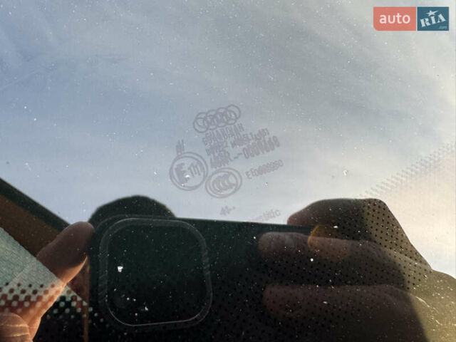 Серый Ауди Ку3, объемом двигателя 2 л и пробегом 190 тыс. км за 13950 $, фото 34 на Automoto.ua