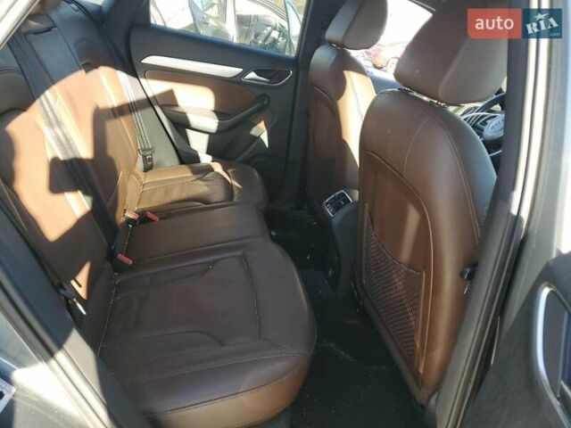 Сірий Ауді Ку3, об'ємом двигуна 2 л та пробігом 87 тис. км за 3100 $, фото 9 на Automoto.ua