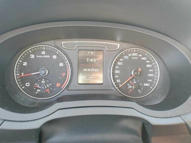Ауди Ку3 2016 в Львове на Automoto.ua Серый Ауди Ку3, объемом двигателя 0 л и пробегом 128 тыс. км за 2900 $, фото 8 на Automoto.ua