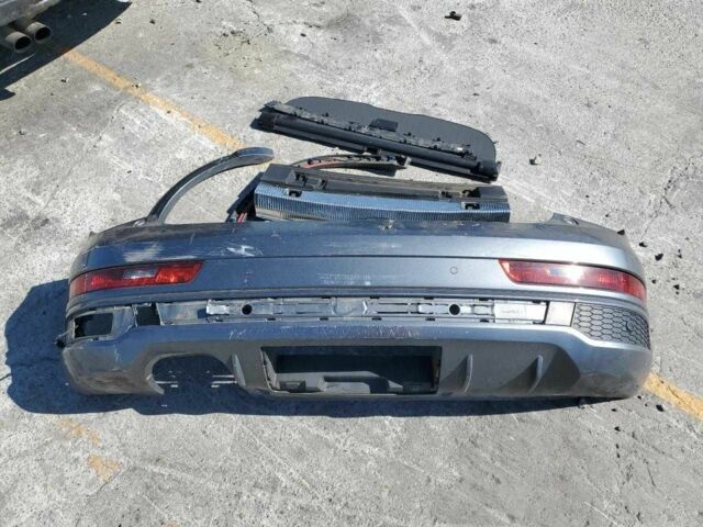 Серый Ауди Ку3, объемом двигателя 2 л и пробегом 91 тыс. км за 2500 $, фото 11 на Automoto.ua