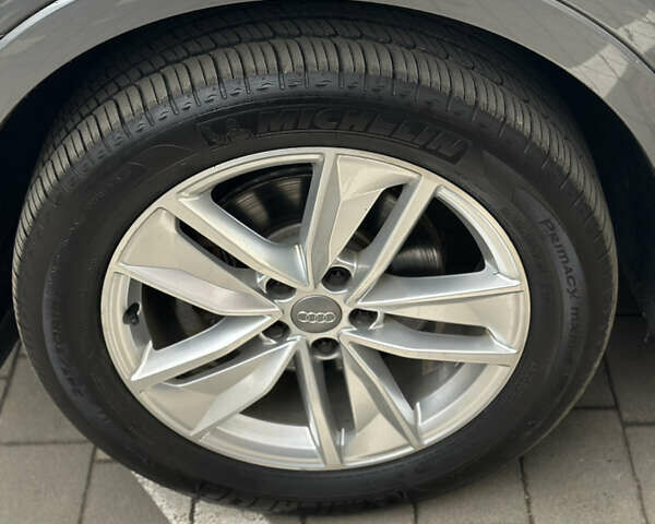 Серый Ауди Ку3, объемом двигателя 1.98 л и пробегом 88 тыс. км за 17300 $, фото 20 на Automoto.ua