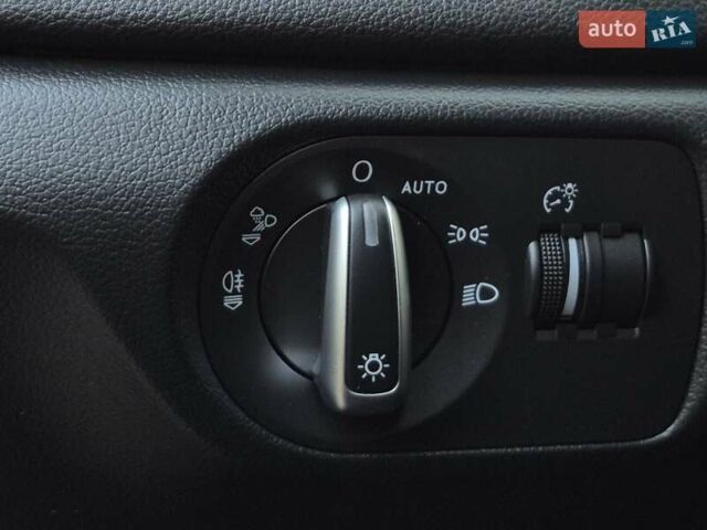 Серый Ауди Ку3, объемом двигателя 1.98 л и пробегом 137 тыс. км за 17950 $, фото 18 на Automoto.ua